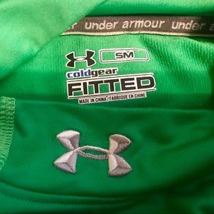 UNDER ARMOUR Coldgear mock, fitted, size S, NWOT